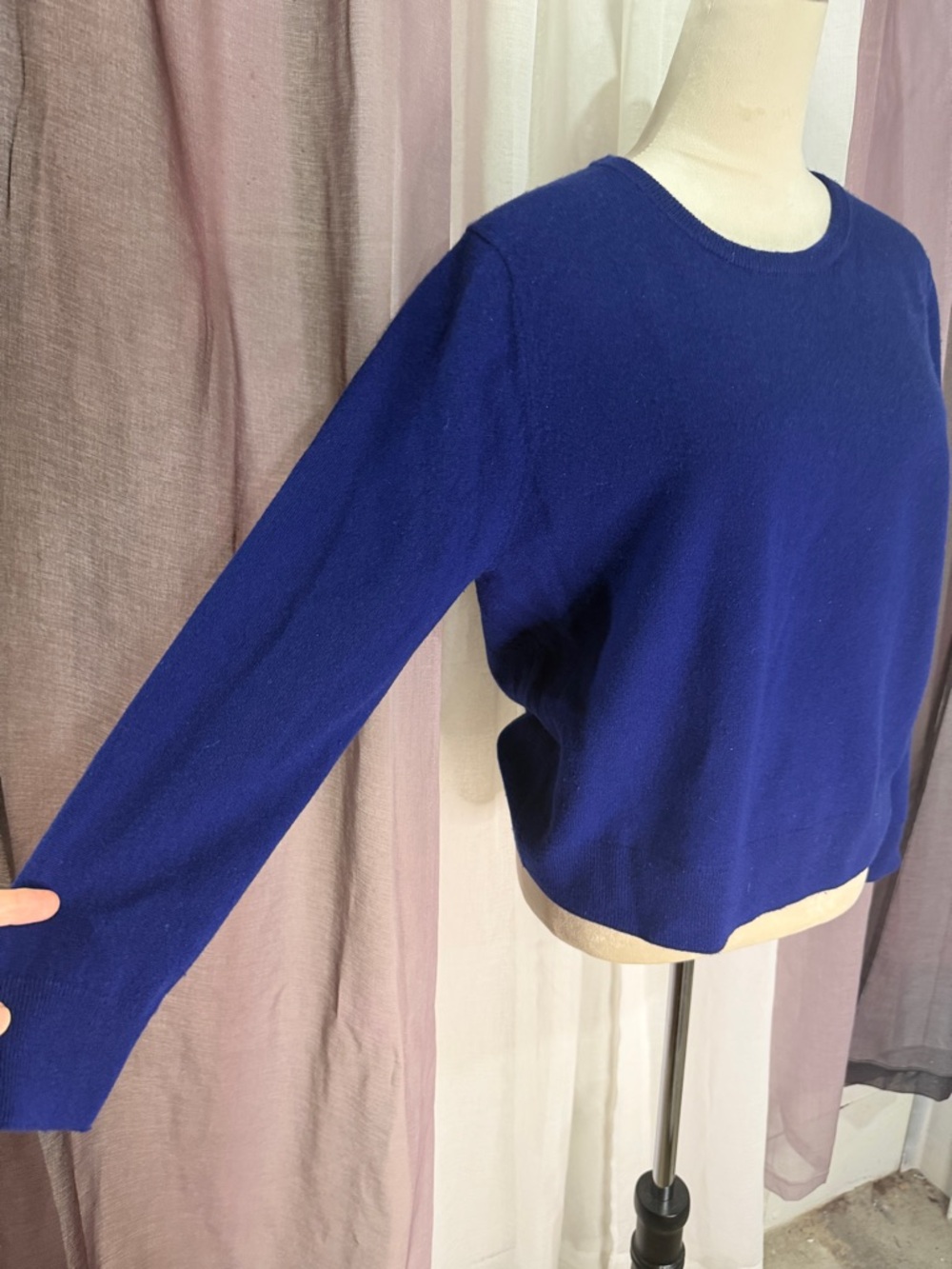 Quince Women's Crewneck Cashmere Sweater in Royal Blue - Picture 2 of 4